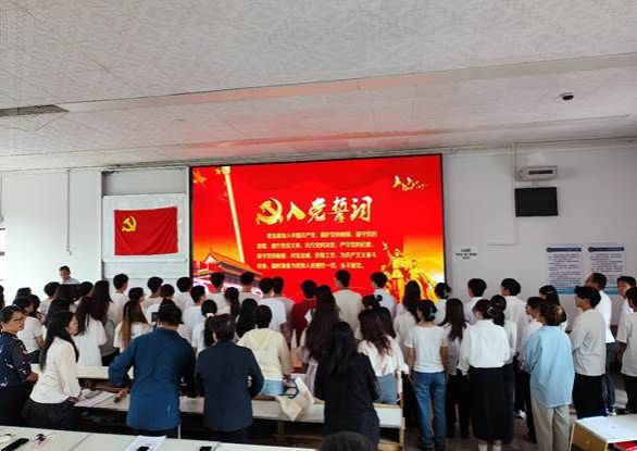 eed05808af14f5cf8184dc0d69d7c8a